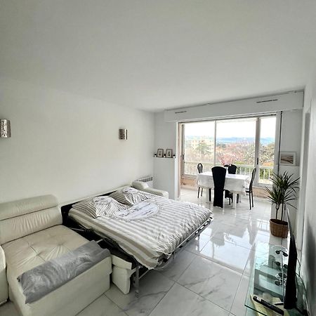 Studio 4 Couchages A 12 Min De La Plage A Pied Avec Wifi, Le Parking Est En Option Antibes Esterno foto