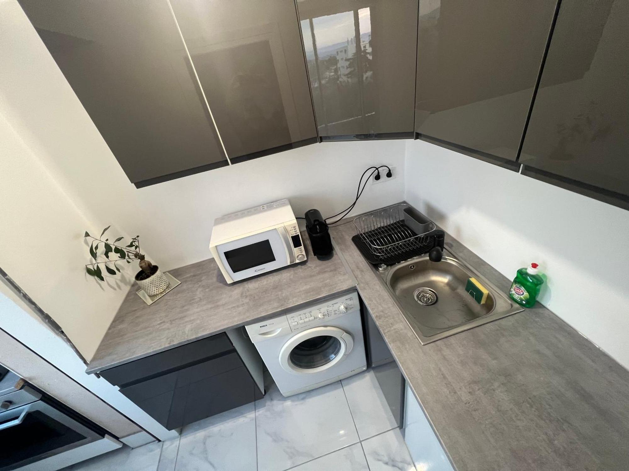 Studio 4 Couchages A 12 Min De La Plage A Pied Avec Wifi, Le Parking Est En Option Antibes Esterno foto