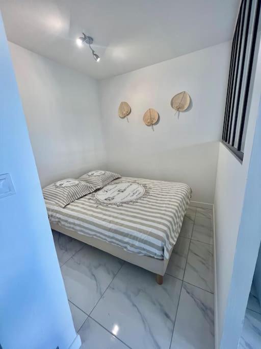 Studio 4 Couchages A 12 Min De La Plage A Pied Avec Wifi, Le Parking Est En Option Antibes Esterno foto